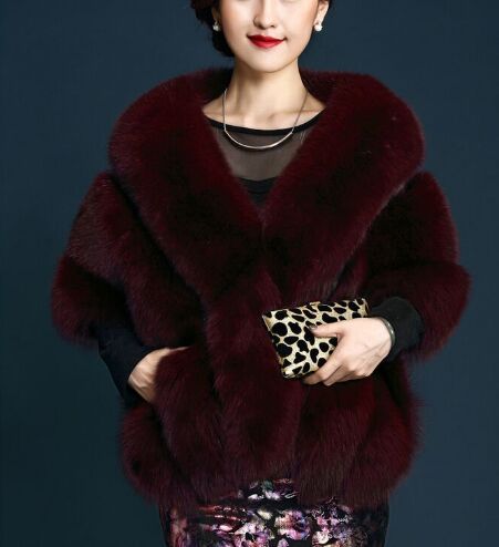 Silver Frost Fox Fur Cape – Women’s Elegant Winter Shawl Coat