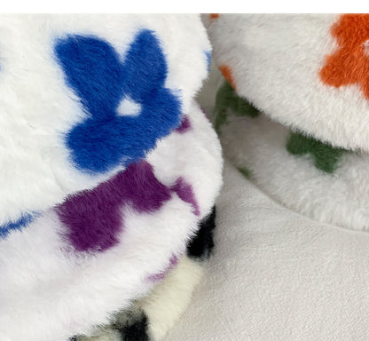 Cozy Plush Winter Beanie – Women’s Soft & Warm Autumn/Winter Hat