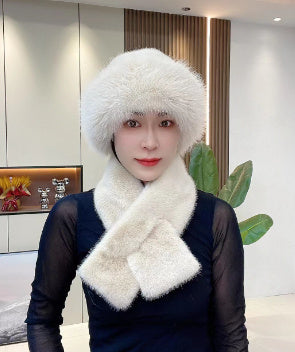 Arctic Mongolia Plush Set – Women’s Thickened Winter Scarf & Cozy Fur Cap